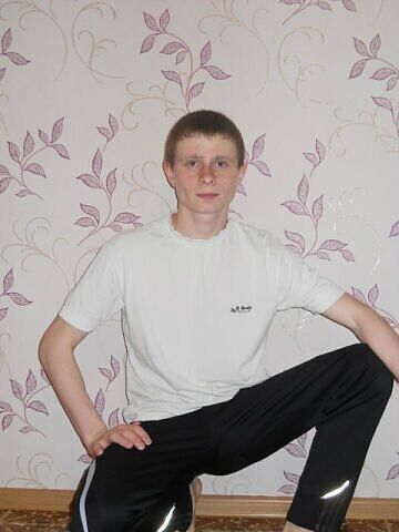  41197462  Oleg, 33 ,    