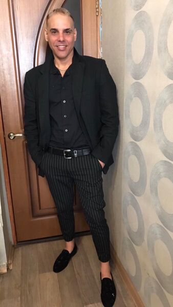  ,   Yoan, 38 ,   ,   