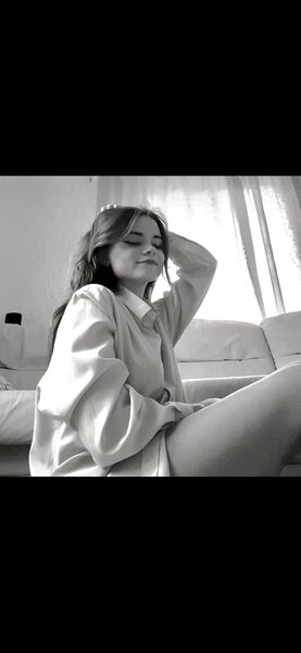  ,   Ekaterina, 22 ,   