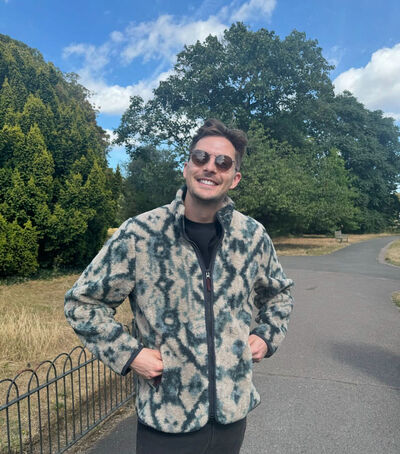  ,   George, 37 ,   ,   