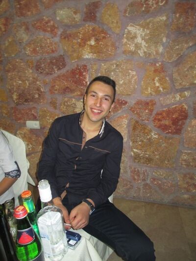  ,   Emil, 36 ,   ,   , c 