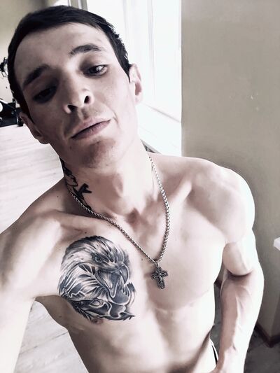  ,   Maxim, 28 ,  