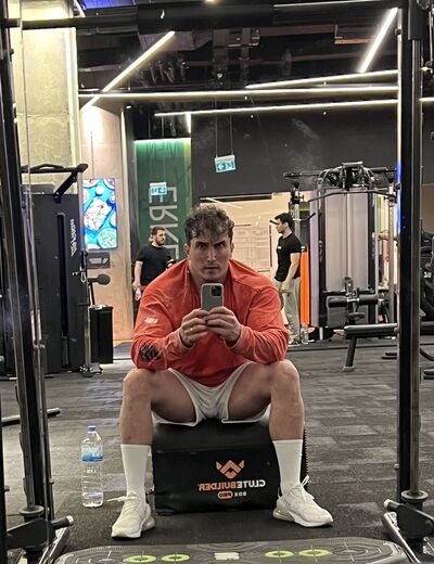  ,   Gokhan batur, 40 ,   ,   