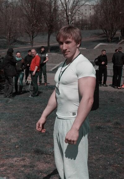  ,   Vladimir, 32 ,   ,   