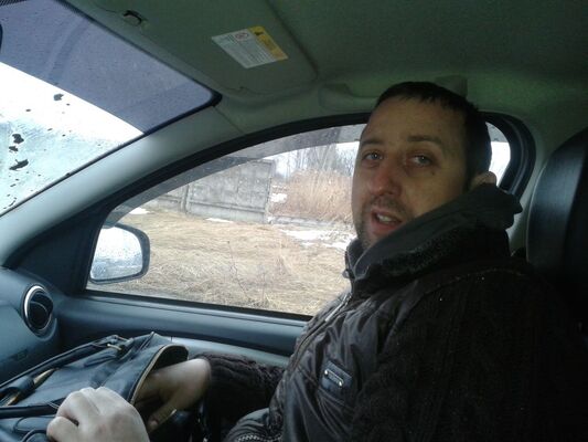  ,   Artem, 36 ,   ,   