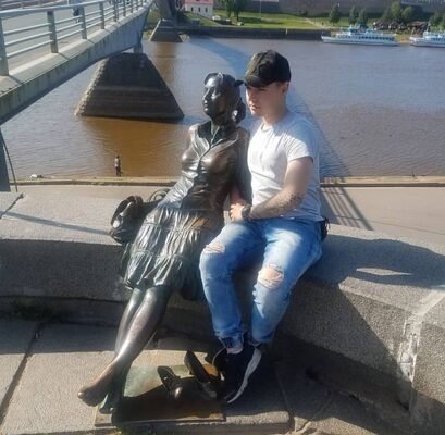  -,   Panda, 29 ,   ,   , c 