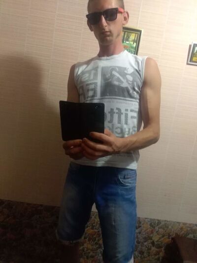  ,   Artem, 30 ,   ,   , c 