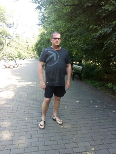  ,   Oleg, 60 ,   ,   , c 