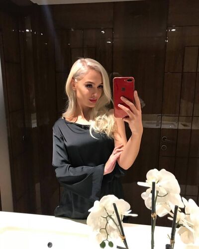  ,   Leyla, 25 ,   ,   