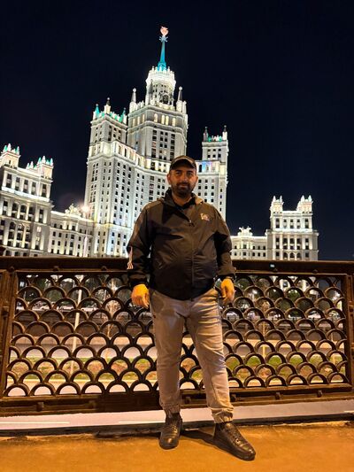  ,   Artyom, 37 ,   ,   