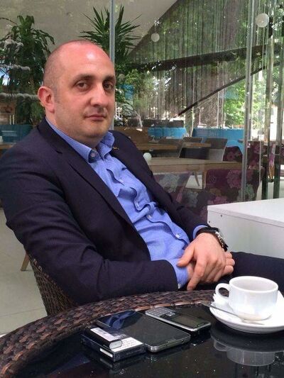  ,   Leon, 44 ,   ,   , c 