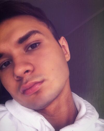  ,   Nik, 25 ,   ,   