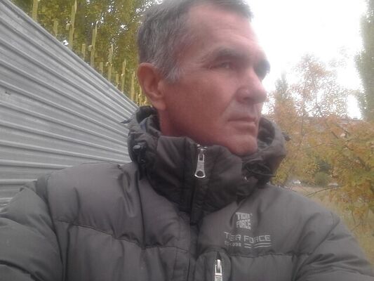  ,   Andrey, 58 ,   ,   , c 
