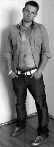  ,   Artem, 36 ,   ,   , c 