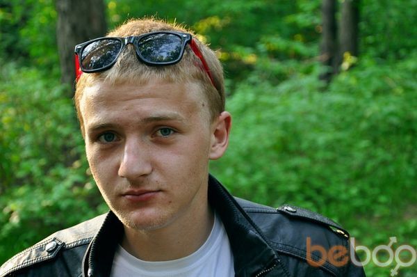  ,   Andrey, 33 ,  