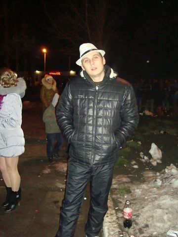  ,   Maksim, 36 ,   