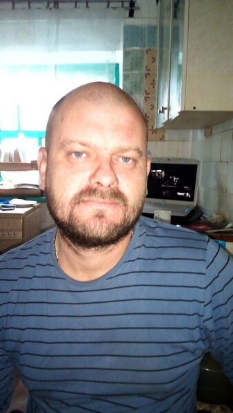  --,   , 44 ,  
