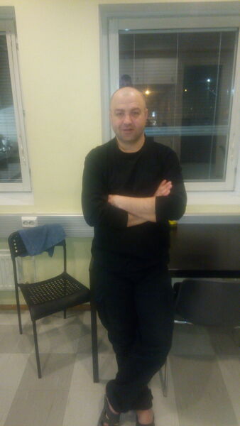  ,   Viktor, 47 ,   ,   , c 