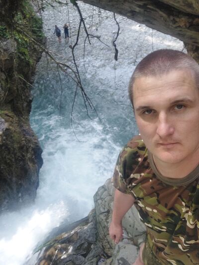  ,   Andrey, 37 ,   ,   , c , 