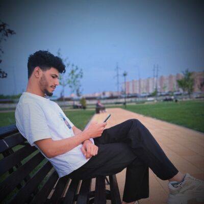  ,   Moustafa Moh, 25 ,   ,   , c , 