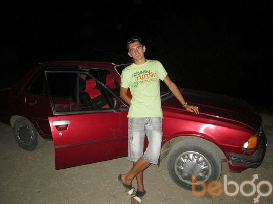  ,   Artem, 33 ,   ,   , c 