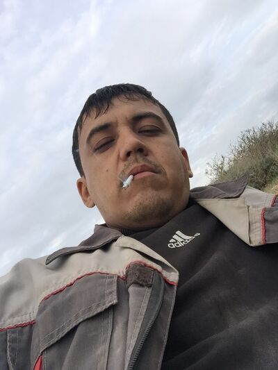  ,   Ruslan, 37 ,   ,   , c 