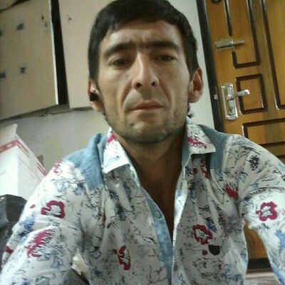  ,   Akrom, 43 ,   ,   , c 