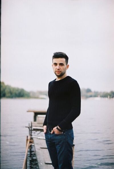  ,   Max, 37 ,   