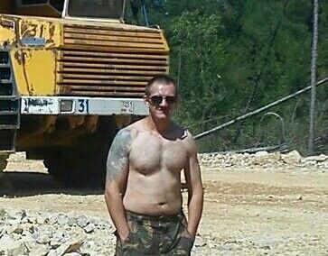  7345492  Viktor, 46 ,    