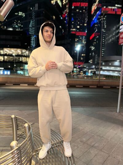  ,   , 20 ,   c 