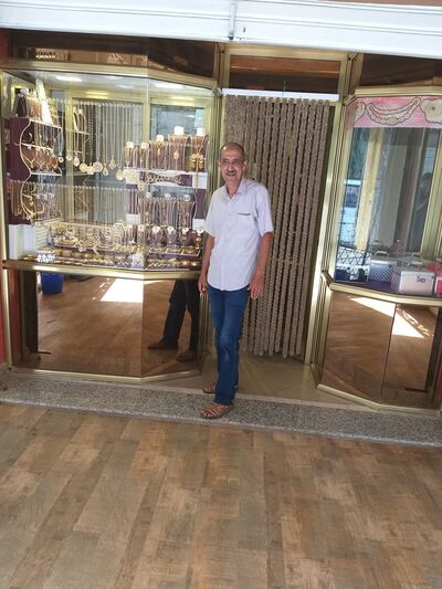  ,   Bilal, 46 ,   ,   , c 