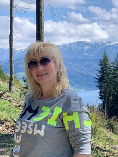  ,   Vera, 53 ,   ,   , c 