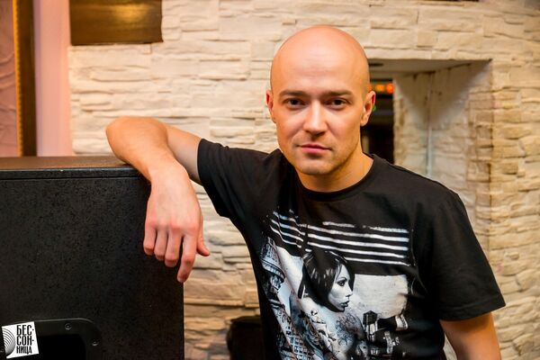  ,   Alex, 38 ,   ,   , 