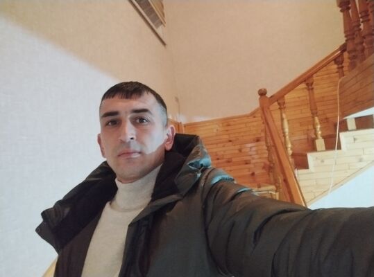  ,   Ruslan, 35 ,   ,   