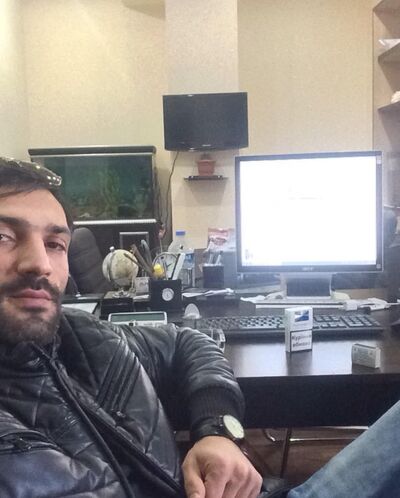  ,   Elnur, 40 ,     , c 