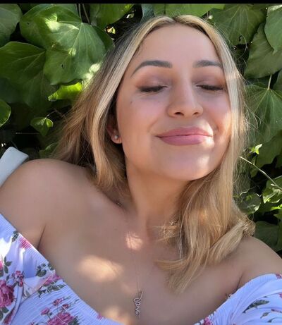  North English,   Aryana David, 36 ,   ,   