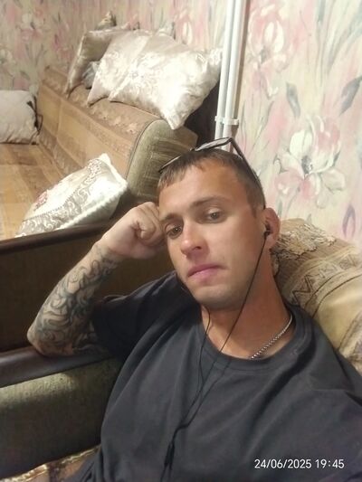  -,   Vladimir, 33 ,     , c 