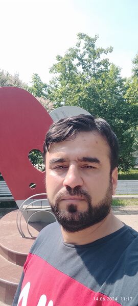  ,   Elgun, 39 ,   c 