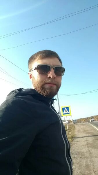  -,   Volodya, 32 ,   ,   , c , 