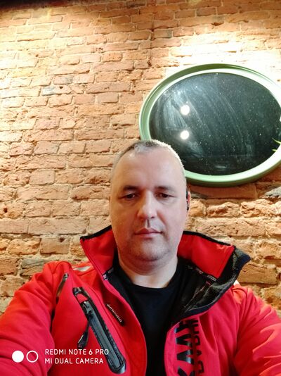  -,   Viktor, 45 ,  