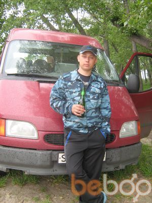  ,   Viktor, 38 ,   