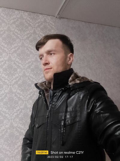  ,   Mustafo, 27 ,   ,   