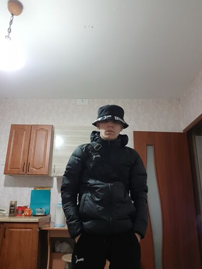  ,   Sasha, 22 ,   ,   , c 