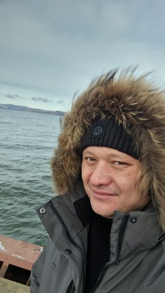  ,   Maikl, 39 ,   ,   