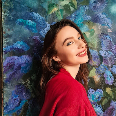  ,   Angelina, 27 ,   ,   