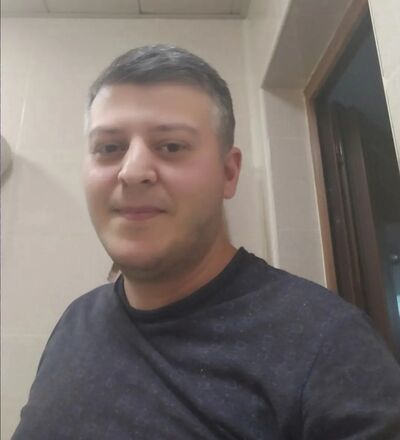  ,   Anar, 42 ,   ,   
