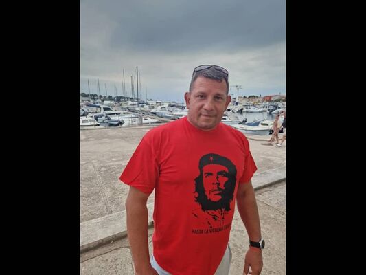  ,   Vladimir, 60 ,   ,   