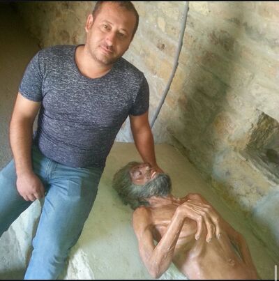  ,   Baba, 41 ,   ,   , c 