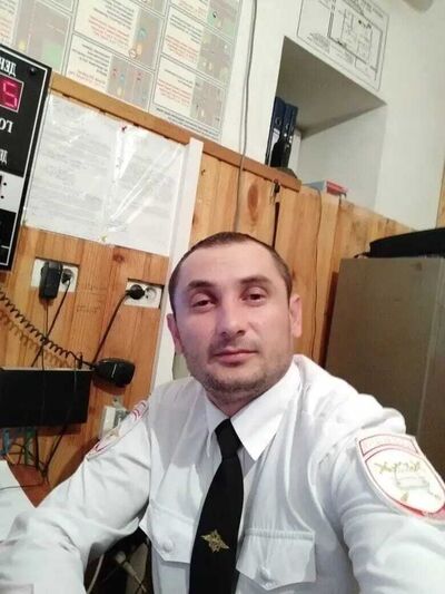  ,   Adam, 41 ,   ,   