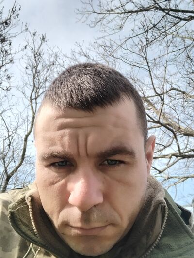  ,   Endru, 34 ,   ,   